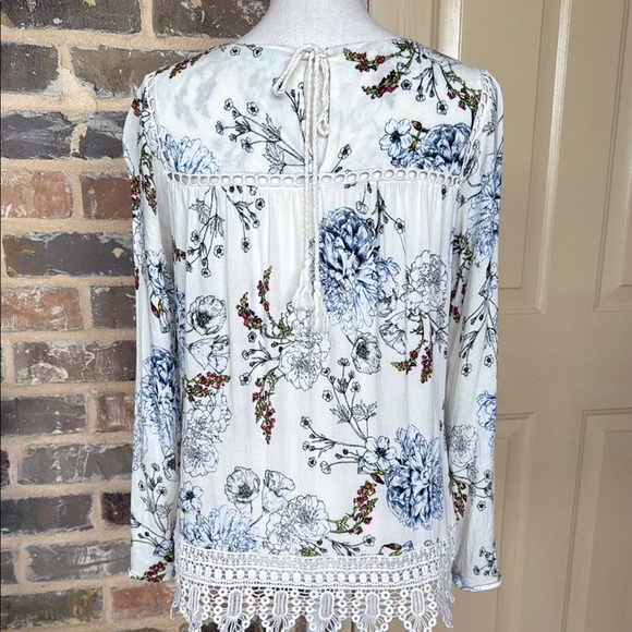 Maeve x Anthropologie Boho Southern Bell Blue Floral Crochet Lace Prairie Top - Picture 8 of 14